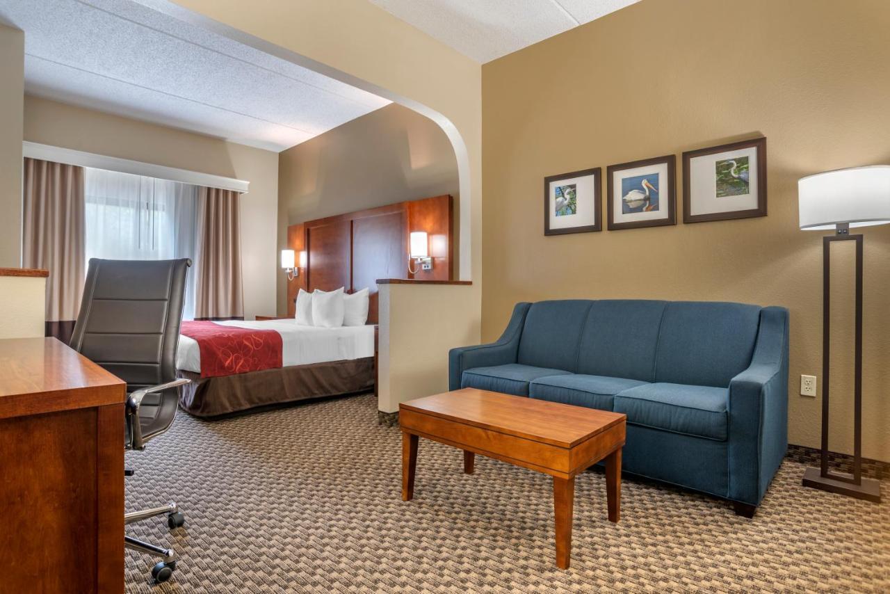 Comfort Suites Tallahassee Capitol - University Area Exterior foto